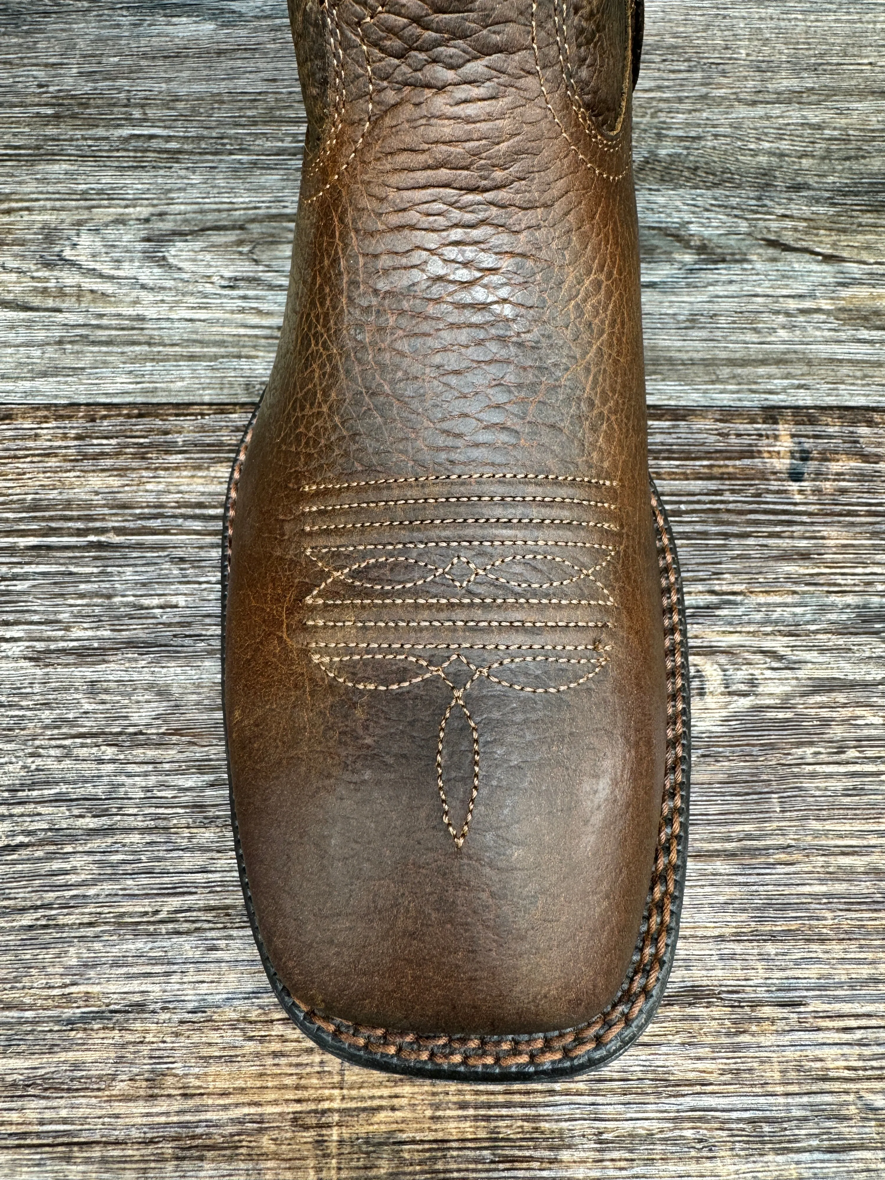 10046997 Men's Ridgeback Rambler Cowboy Boot by Ariat