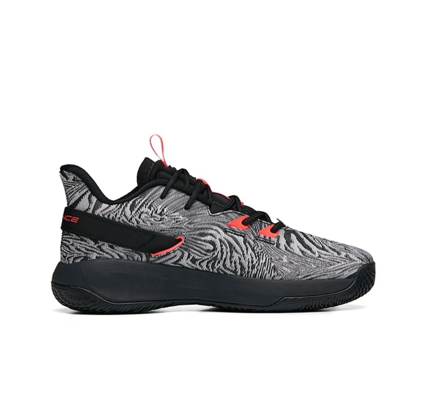 Anta Gordon Hayward GH Swoops 2  - White/Black