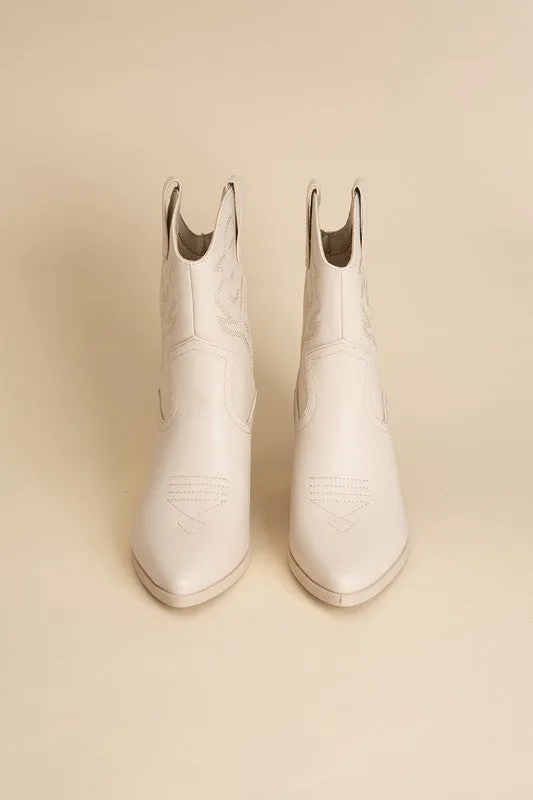 BLAZING - Western Ankle Heeled Booties