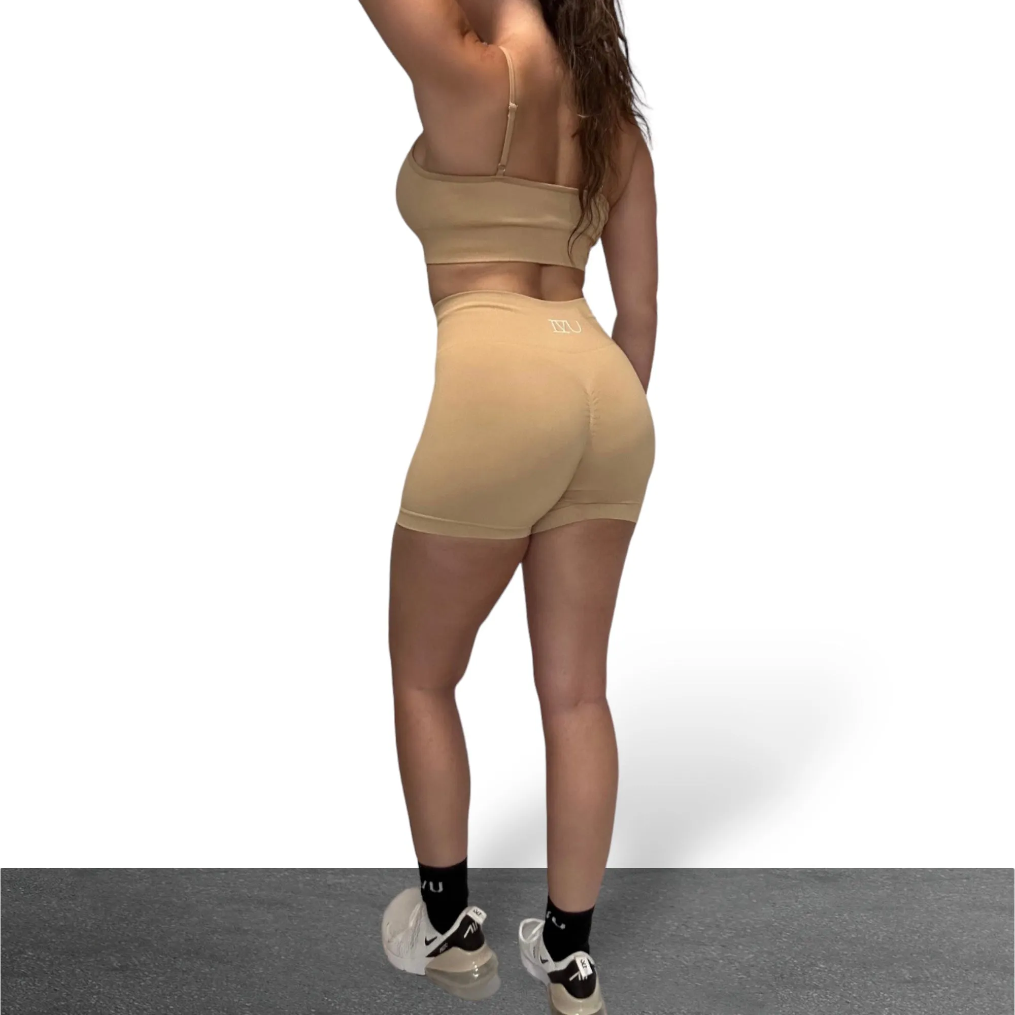 Divine shorts in nude