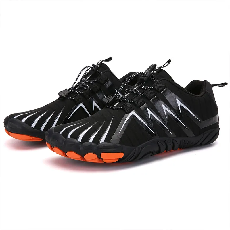 Light and ventilated hiking boots
