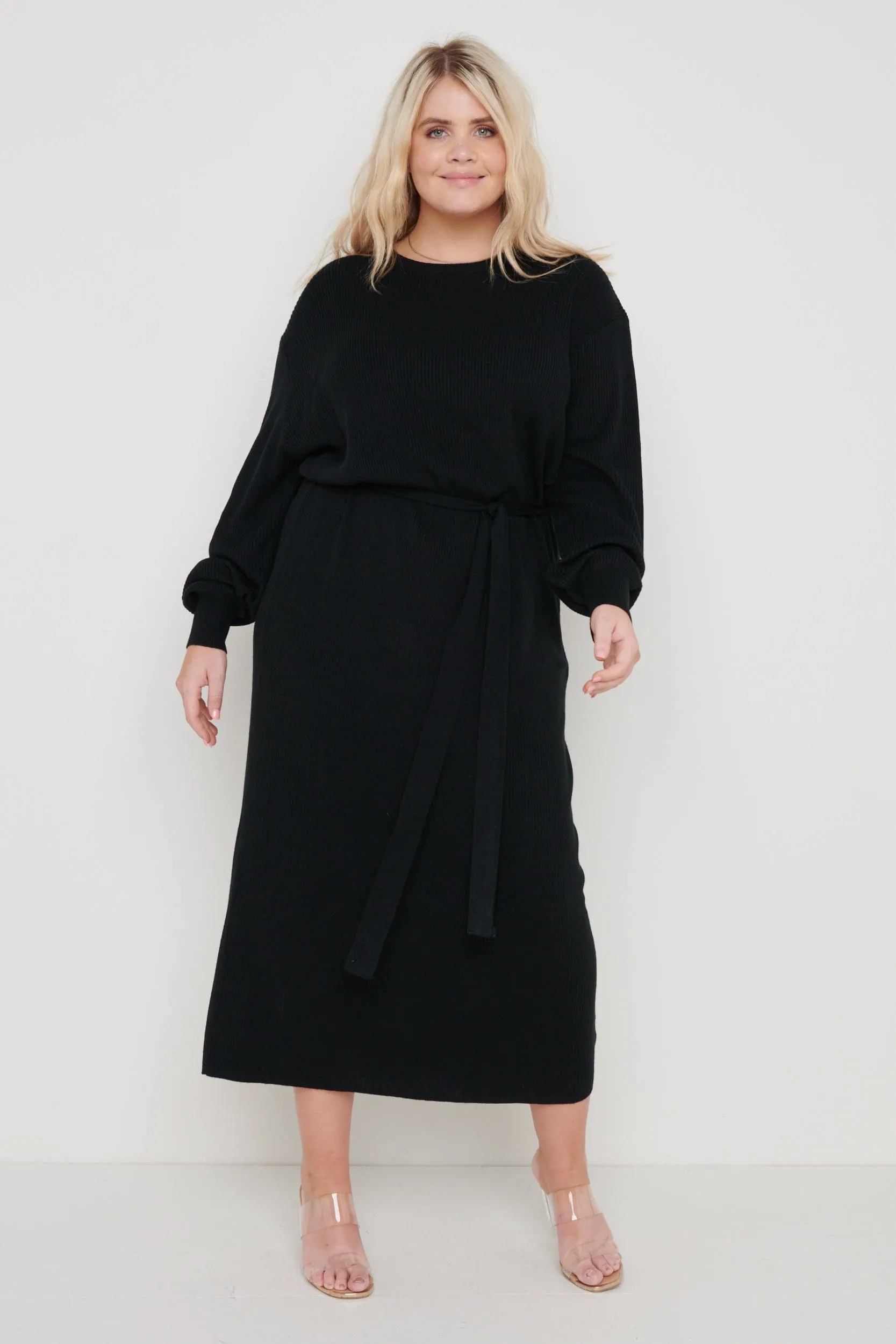 Mae Crew Neck Knit Dress - Black