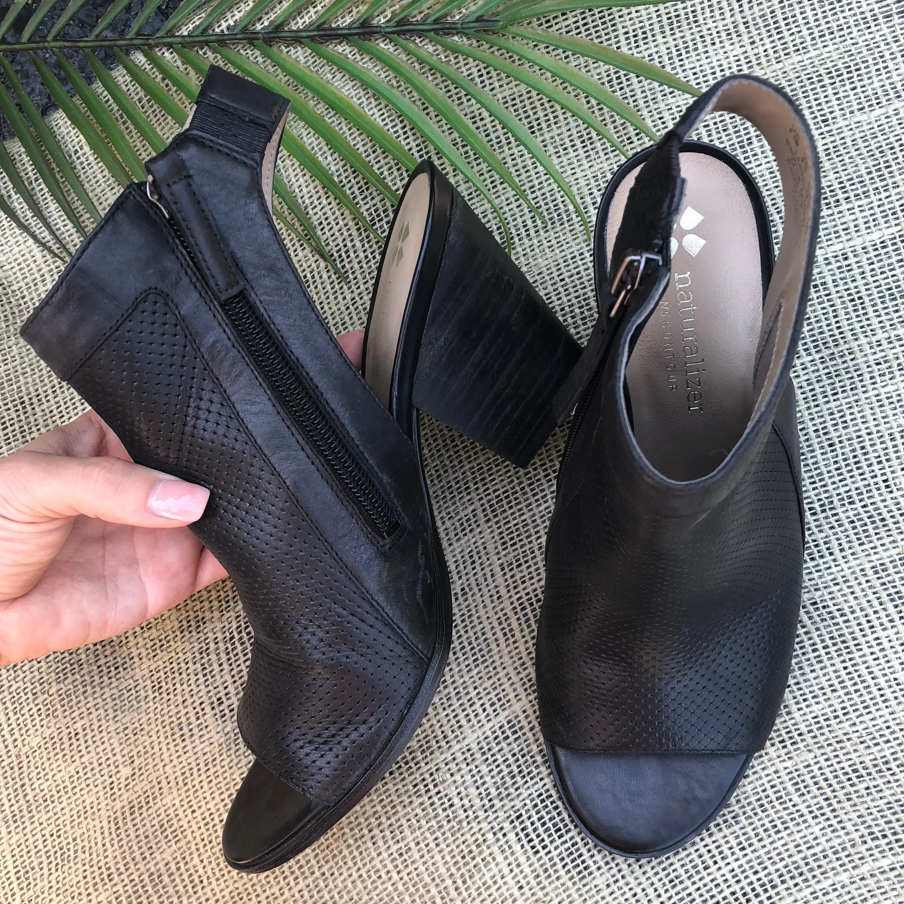 Naturalizer Heels Size 6.5