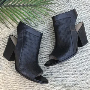 Naturalizer Heels Size 6.5