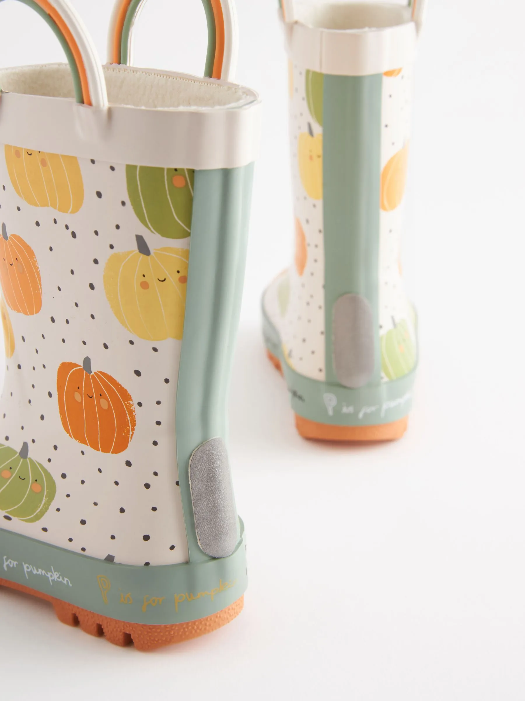 Neutral Pumpkin Handle Wellies