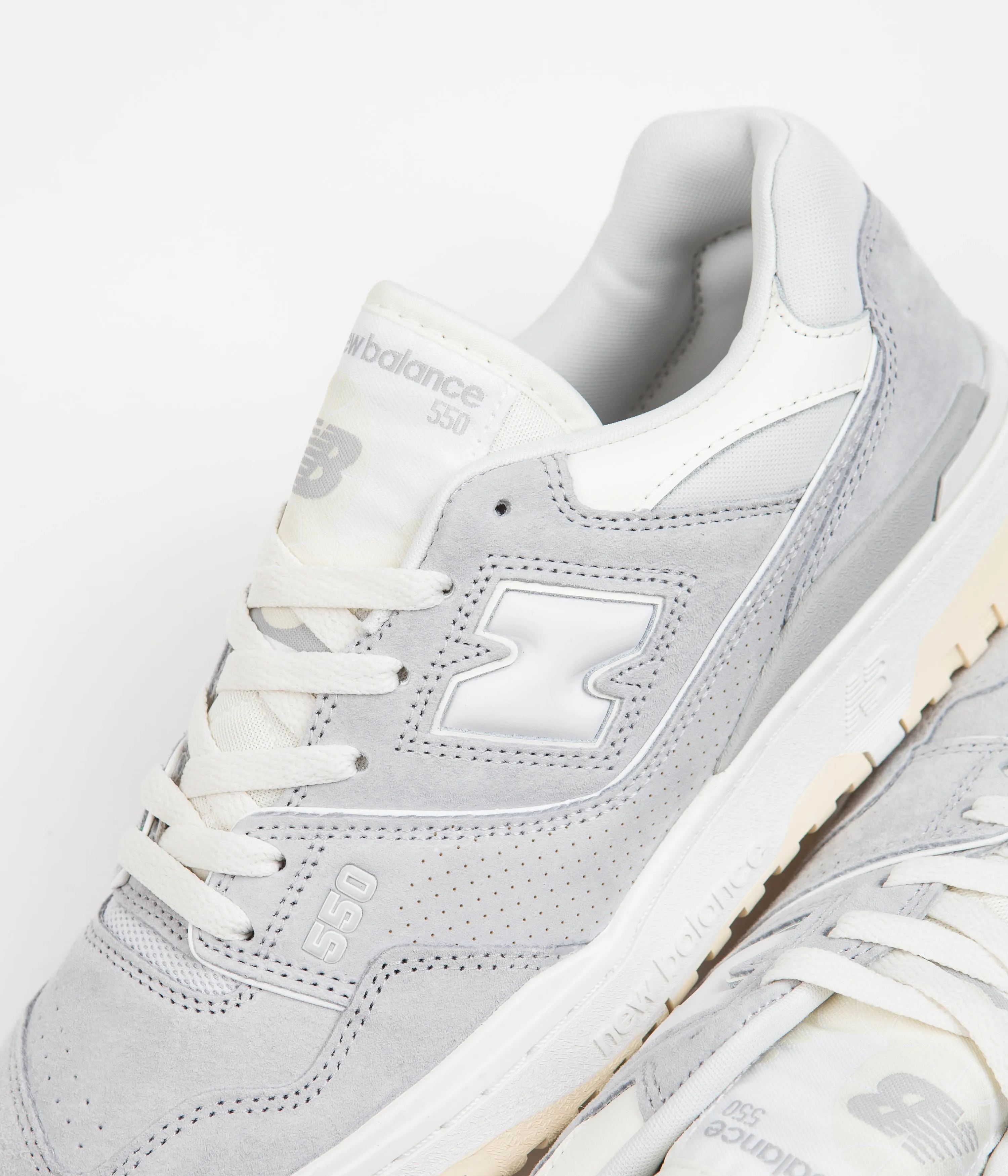 New Balance 550 Shoes - Rain Cloud