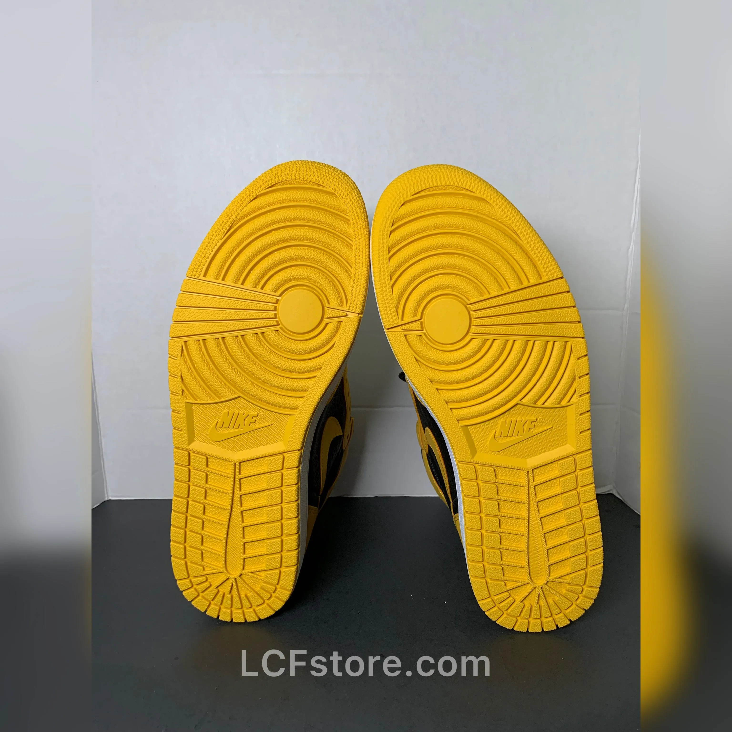 Nike Air Jordan 1 High Retro OG 'Pollen'
