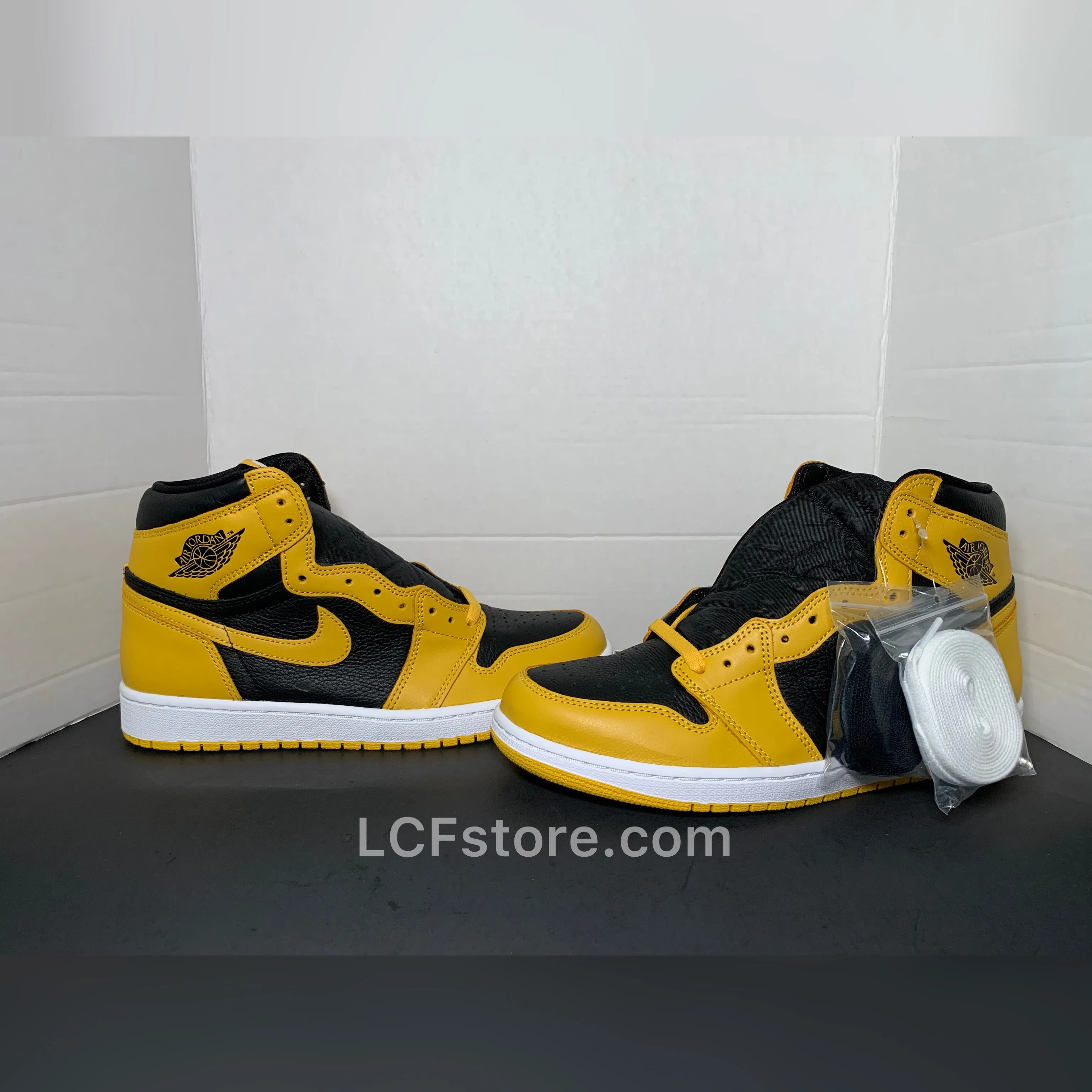 Nike Air Jordan 1 High Retro OG 'Pollen'
