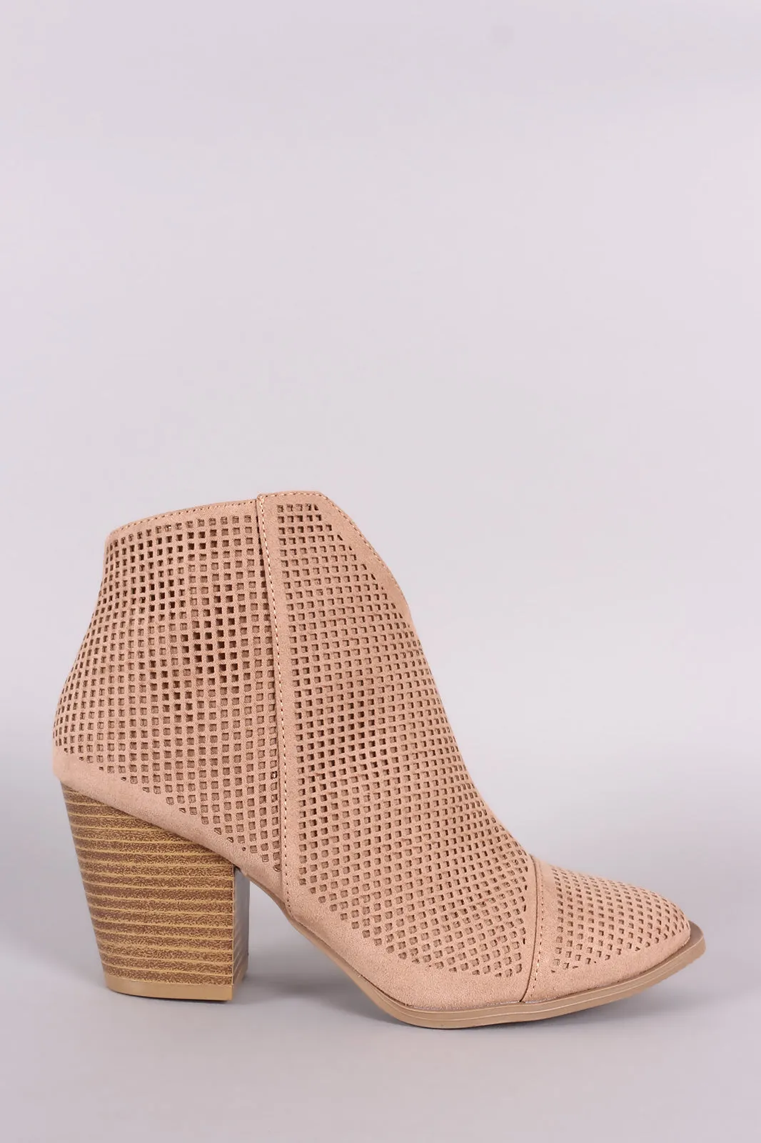Qupid Perforated Suede V-Cut Chunky Heeled Booties