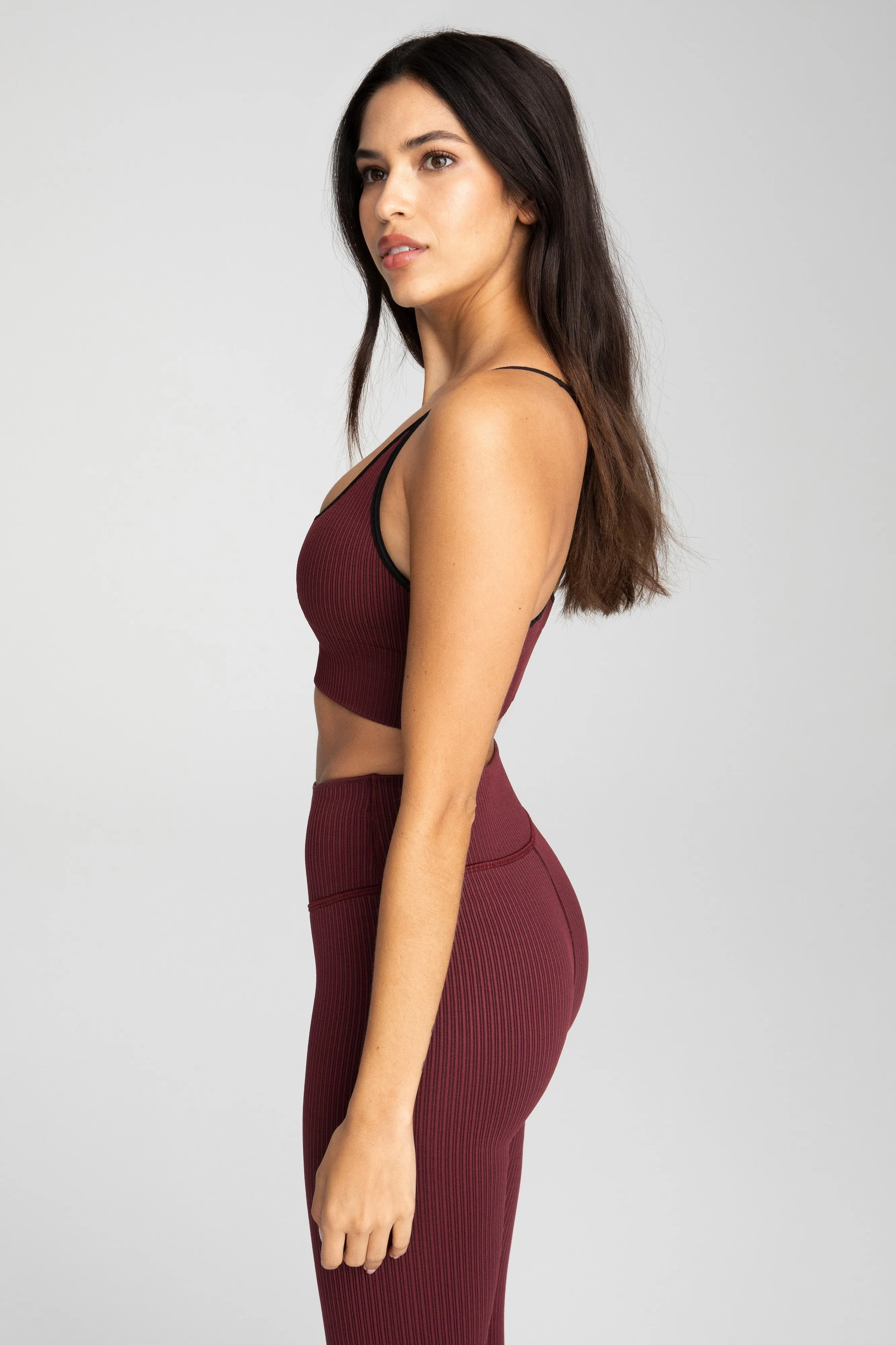 SEAMLESS RIBBED BRA | PORT001
